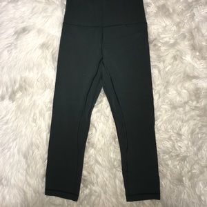 Never worn light green crop lulus!